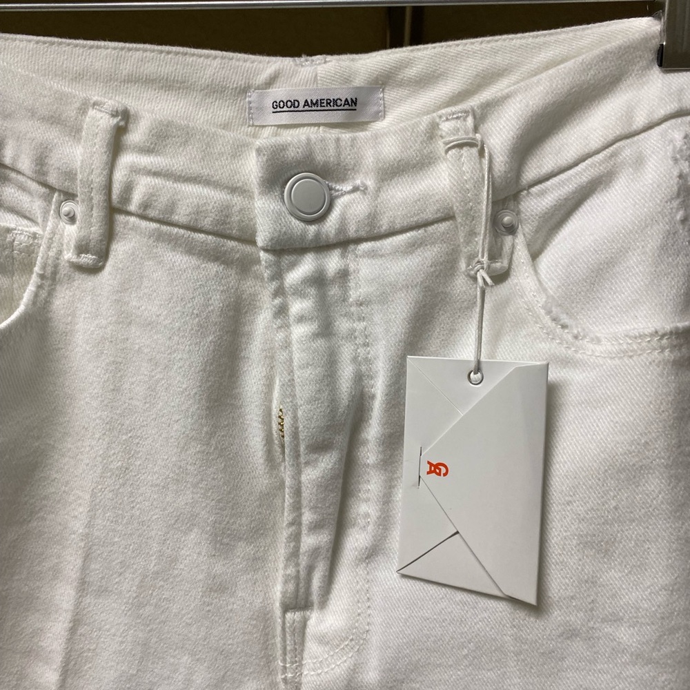Good American ‘Good Curve’ White Wide leg pants
